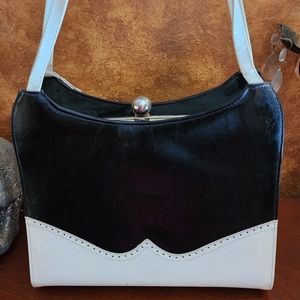 Vintage kisslock purse